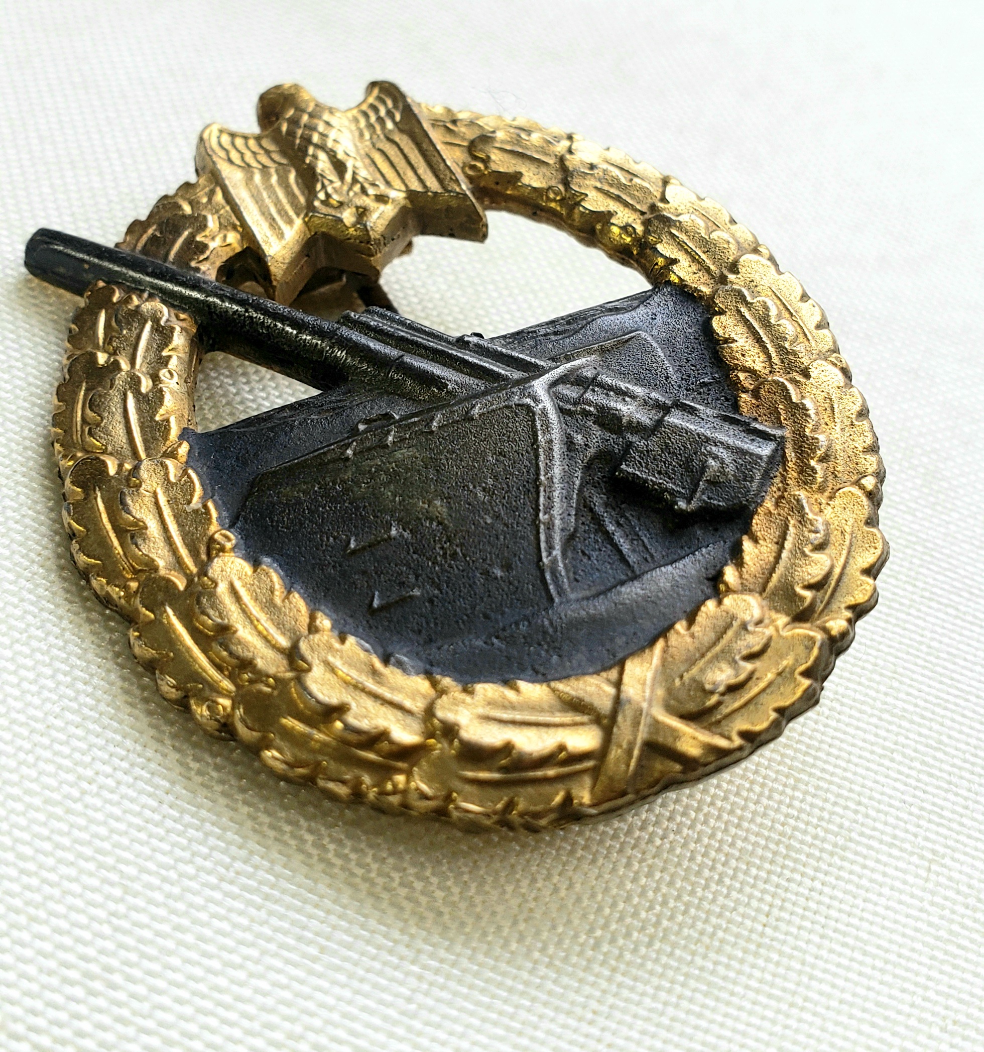 Kriegsmarine Badges , Insignia , related items.